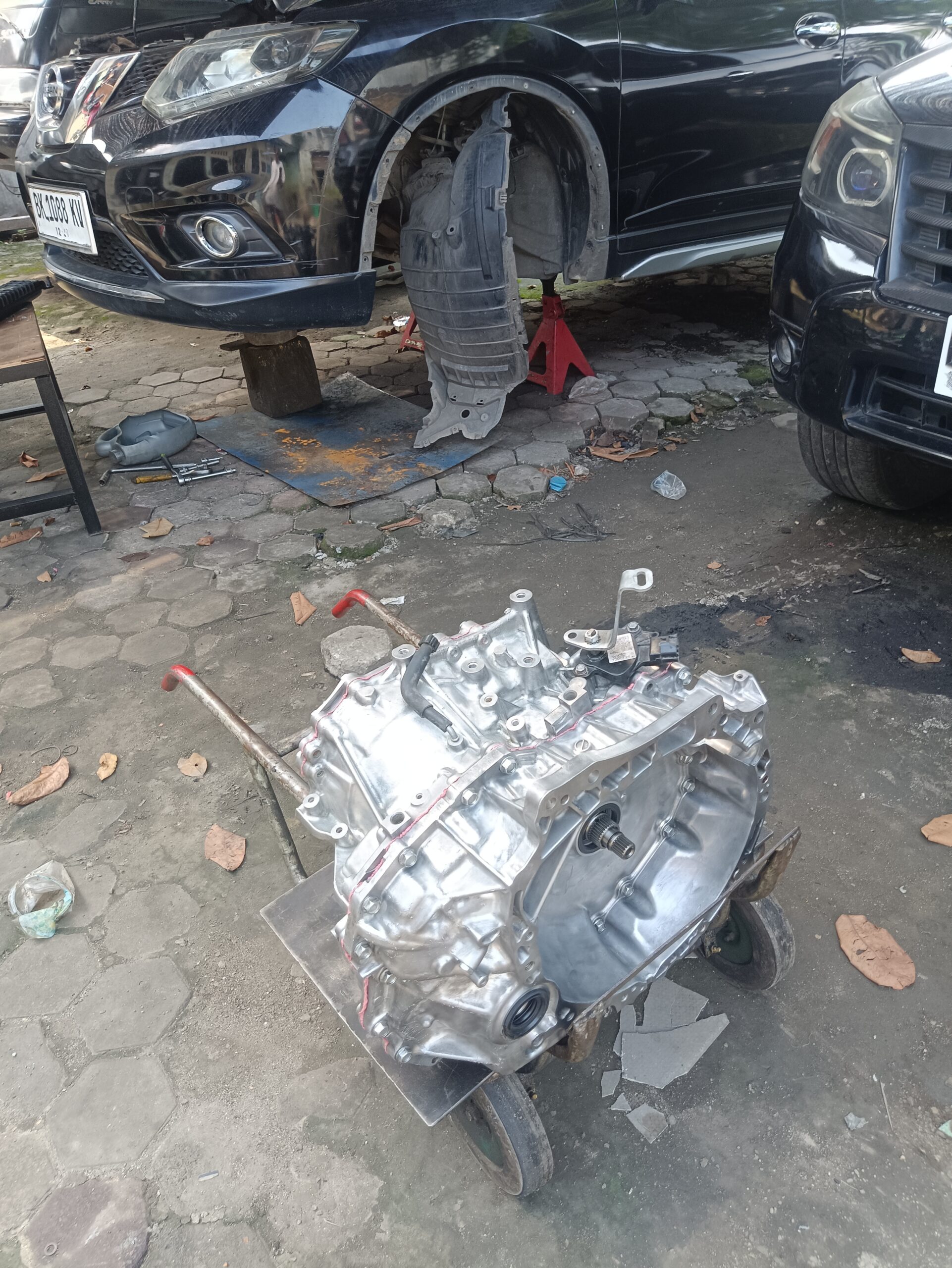 Layanan Hongz Bengkel Spesialis Transmisi Matic Medan img 20250827 143551